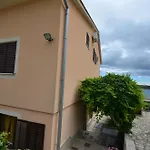 Bartol Apartment Pula