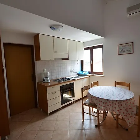 Apartment Bartol *